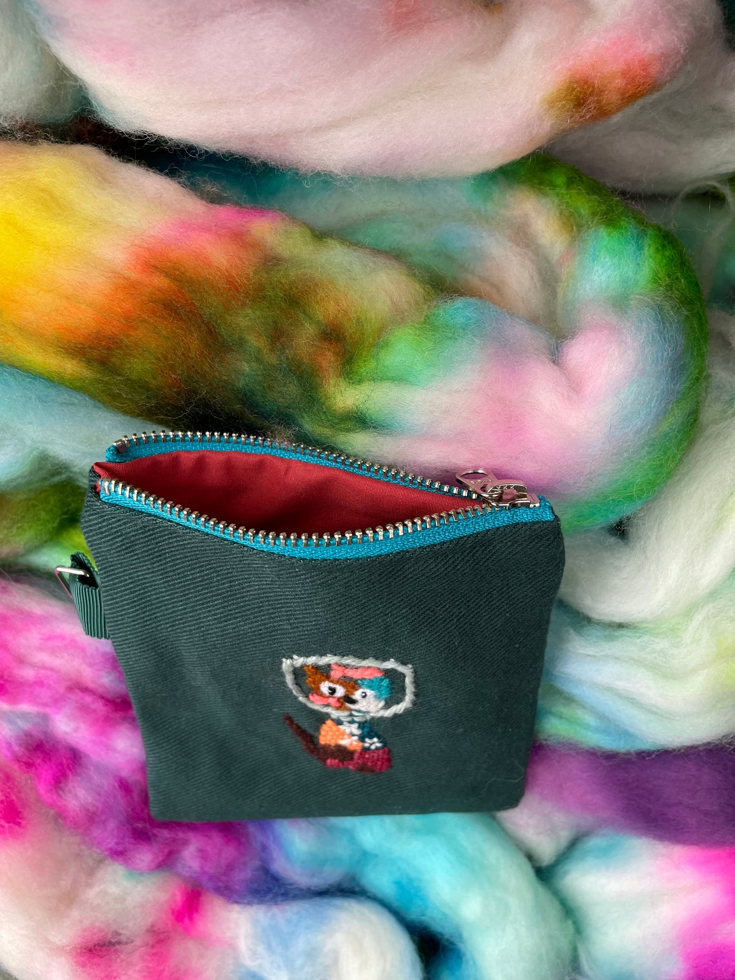 Minou and the Goldfish