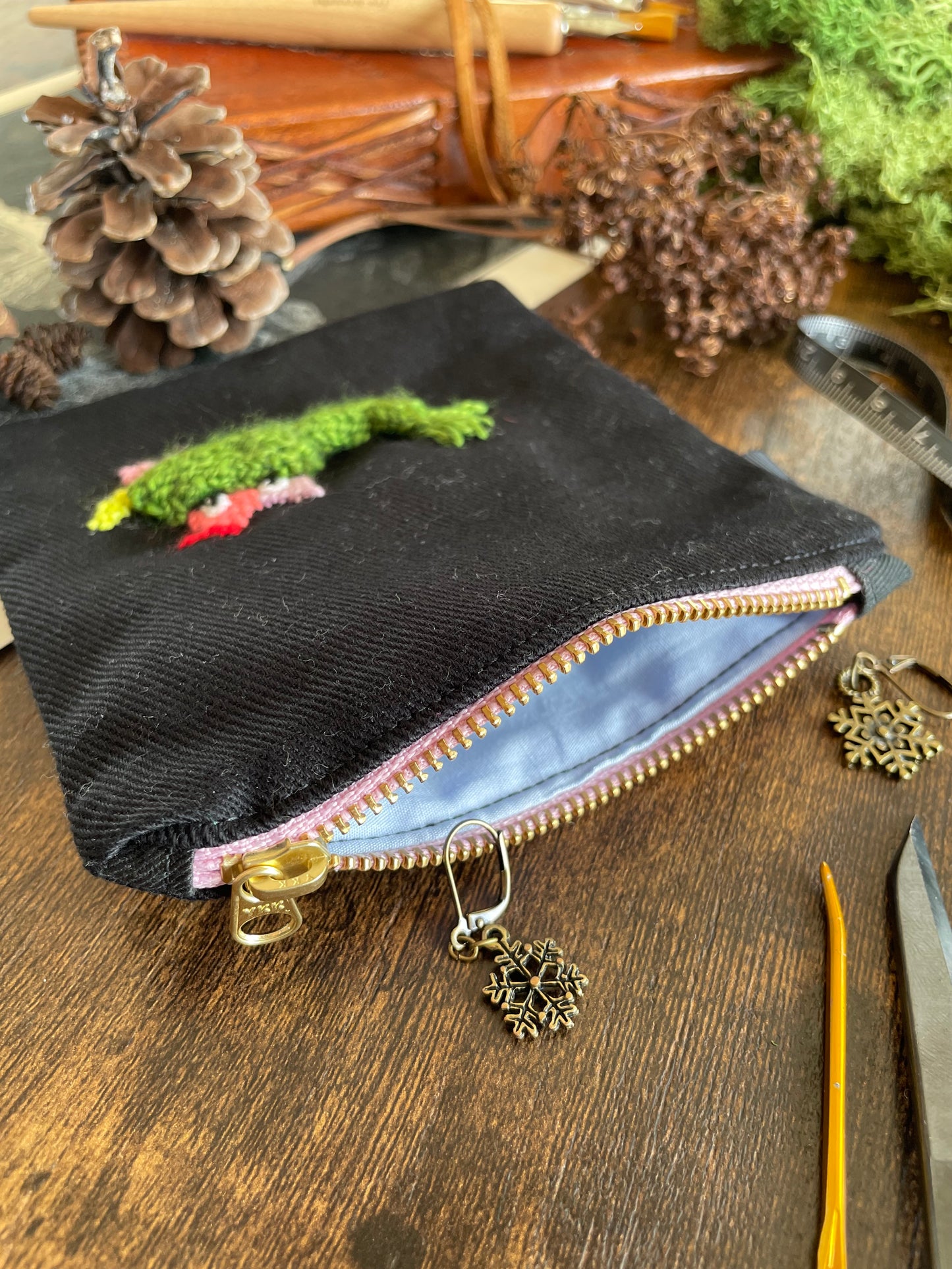 Sasha and his big green scarf