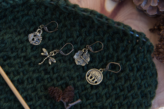 Dragonfly - removable stitch marker