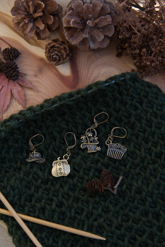 Fancy Day Out - removable stitch marker