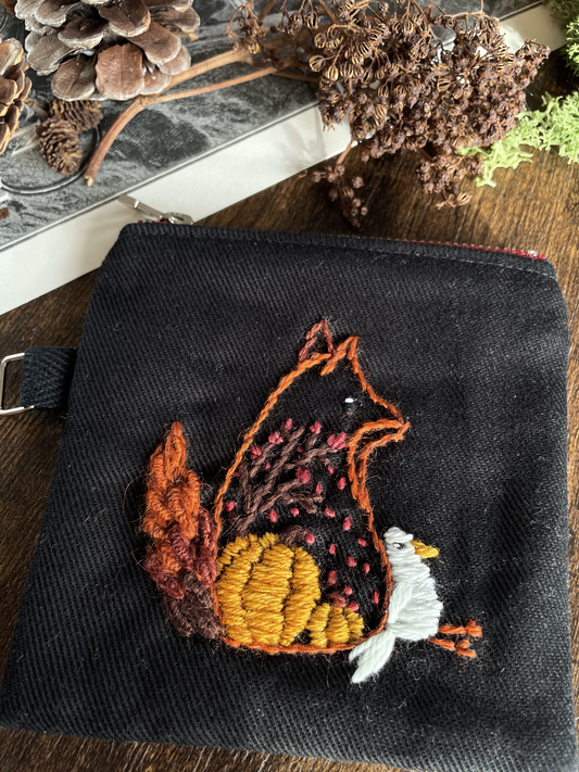 George & Max Autumn Scene Black Zipper Pouch