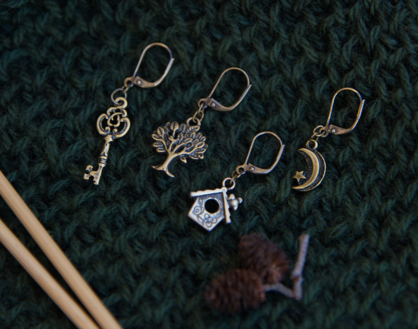 Magic Tree House - removable stitch marker