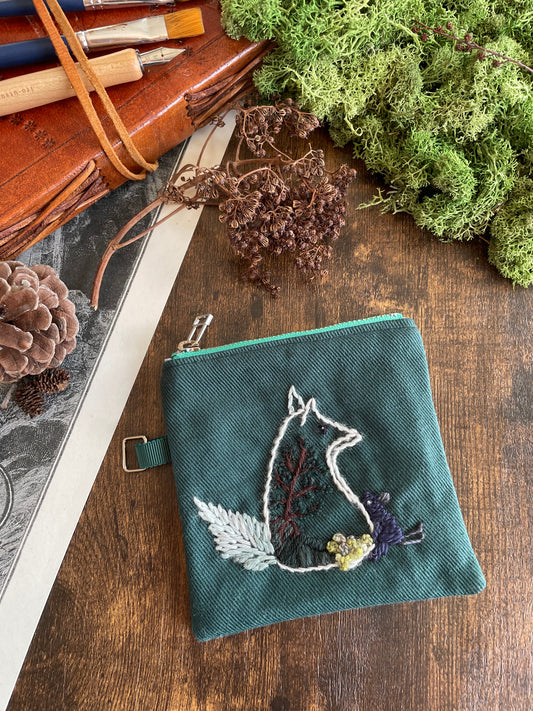 George & Max Mossy Landscape Green Zipper Pouch