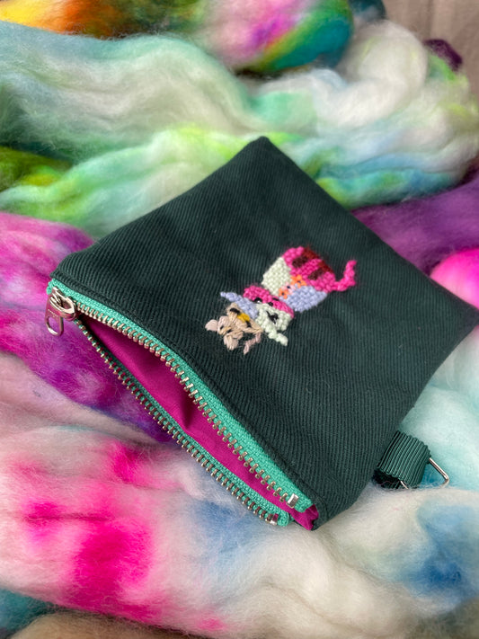 Minou and the cheese thief