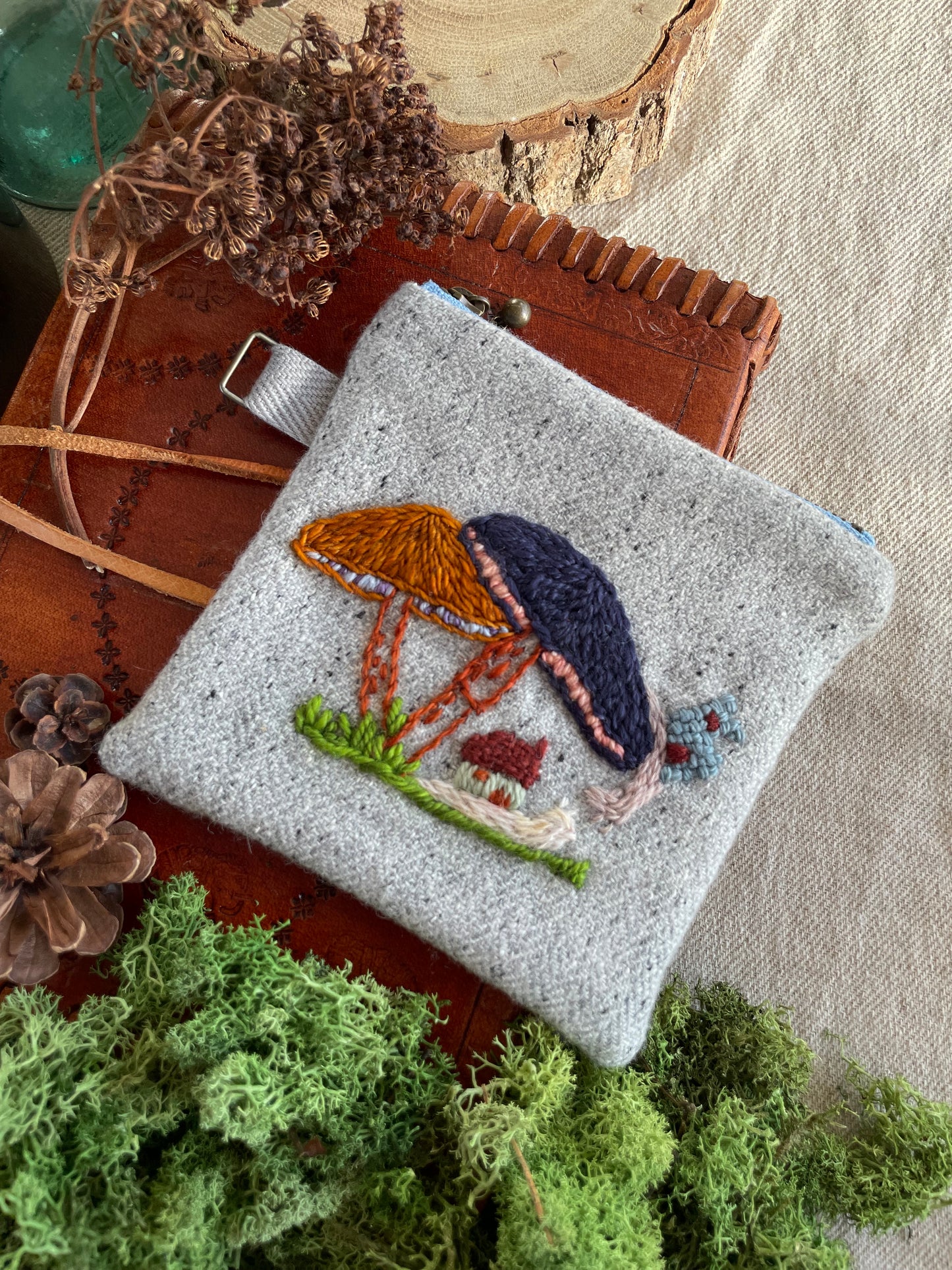 Snail meeting among the mushrooms