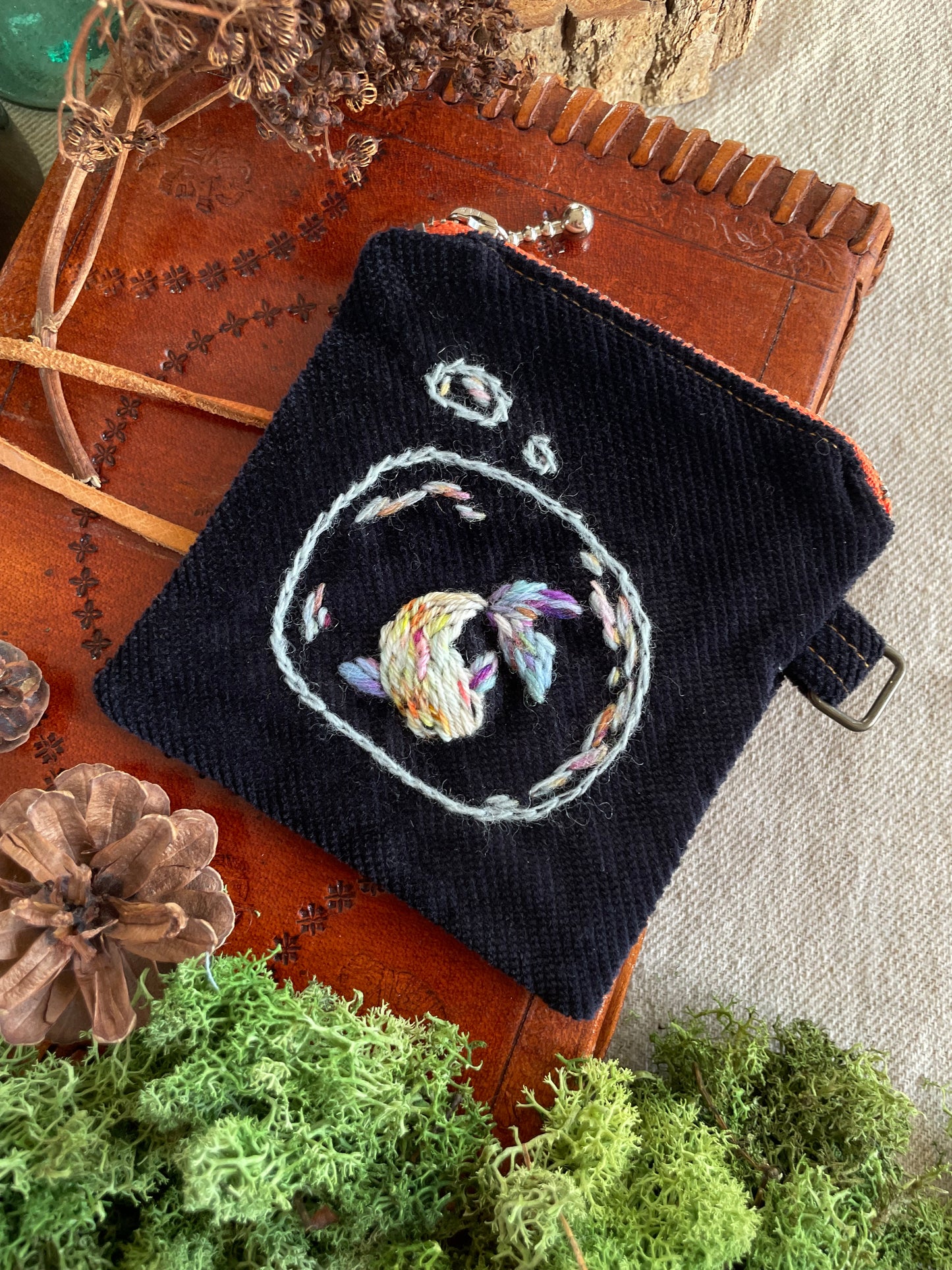 Bubble fish zipper pouch