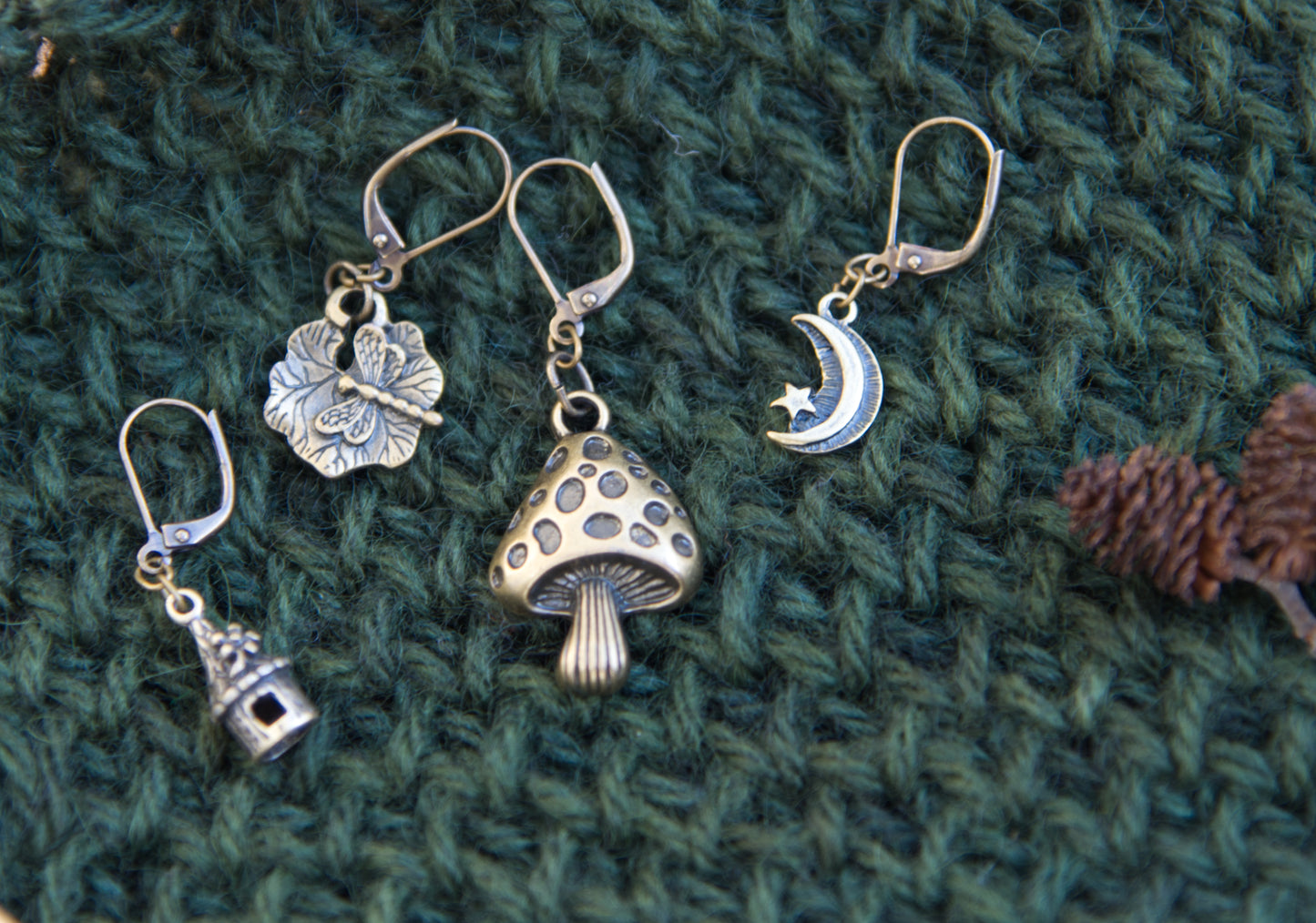 Fungi Town - removable stitch marker