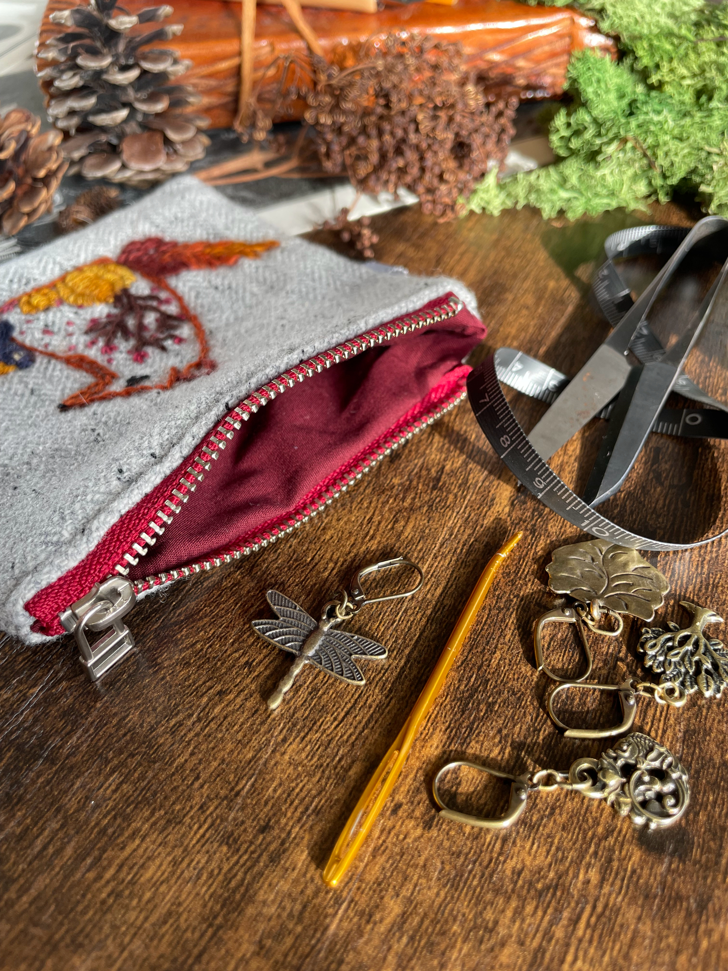 George & Max Autumn Scene Grey Zipper Pouch