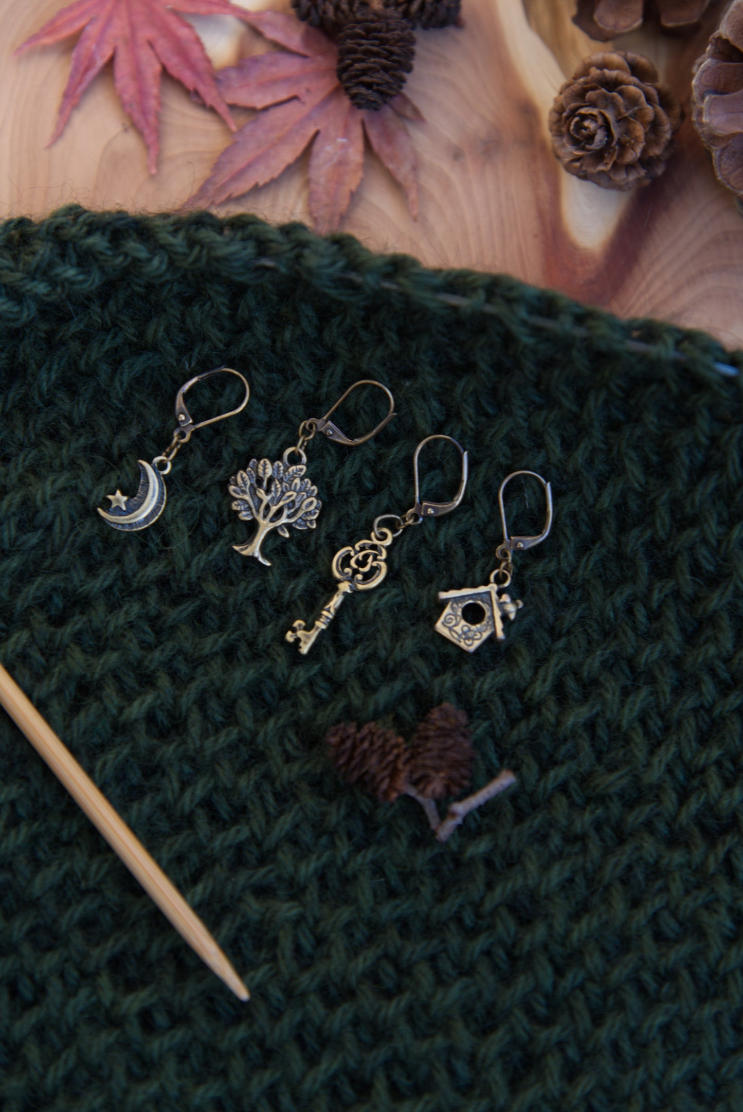 Magic Tree House - removable stitch marker