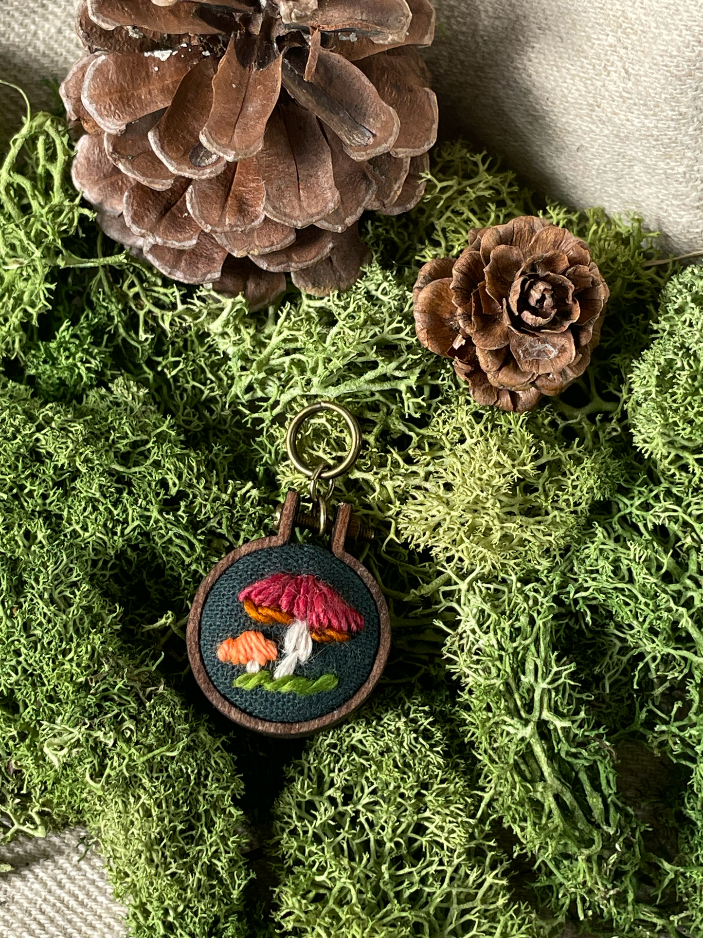 刺繍ステッチマーカー 小さな赤いキノコ